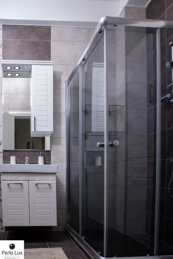 Perla Lux Apartments Аранделовац Экстерьер фото